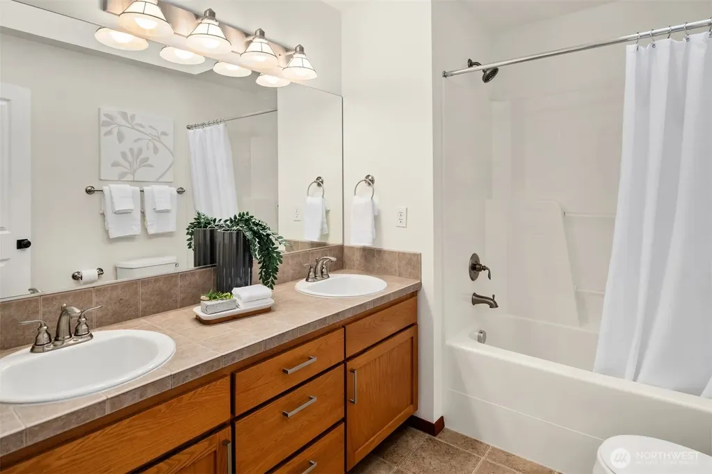 18318 34th Avenue SE Bothell WA 98012