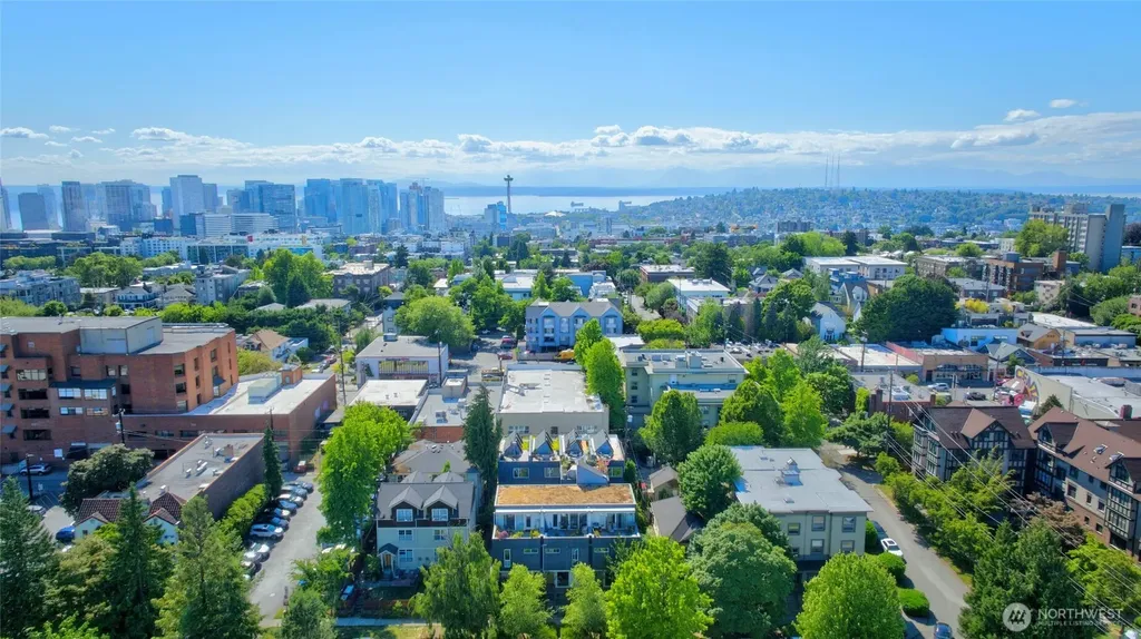 339 16th Avenue E Seattle WA 98112