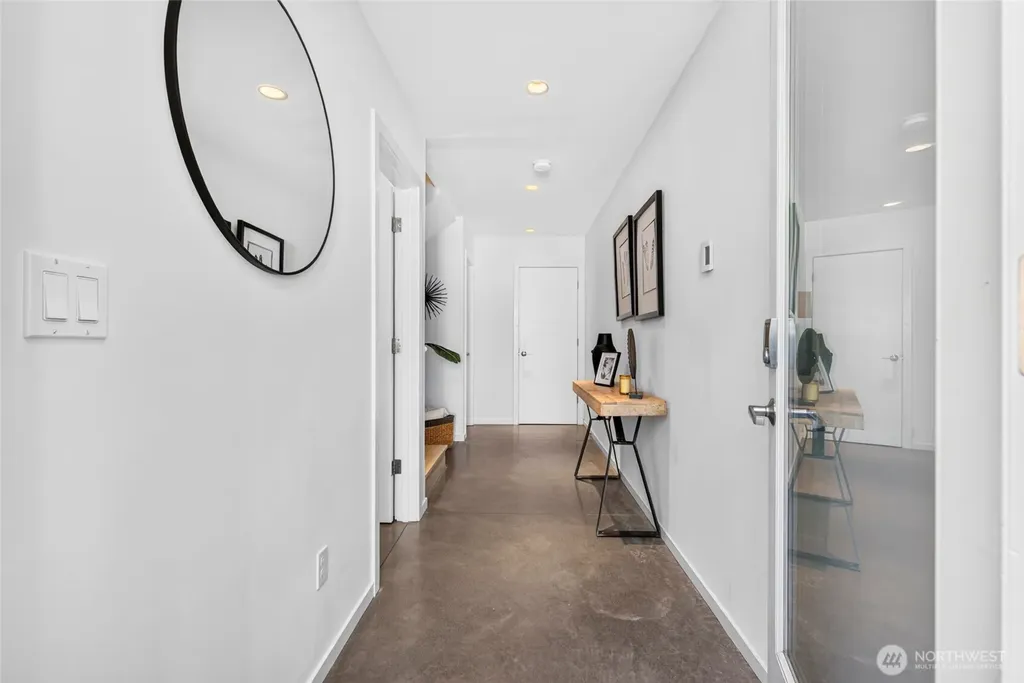 339 16th Avenue E Seattle WA 98112