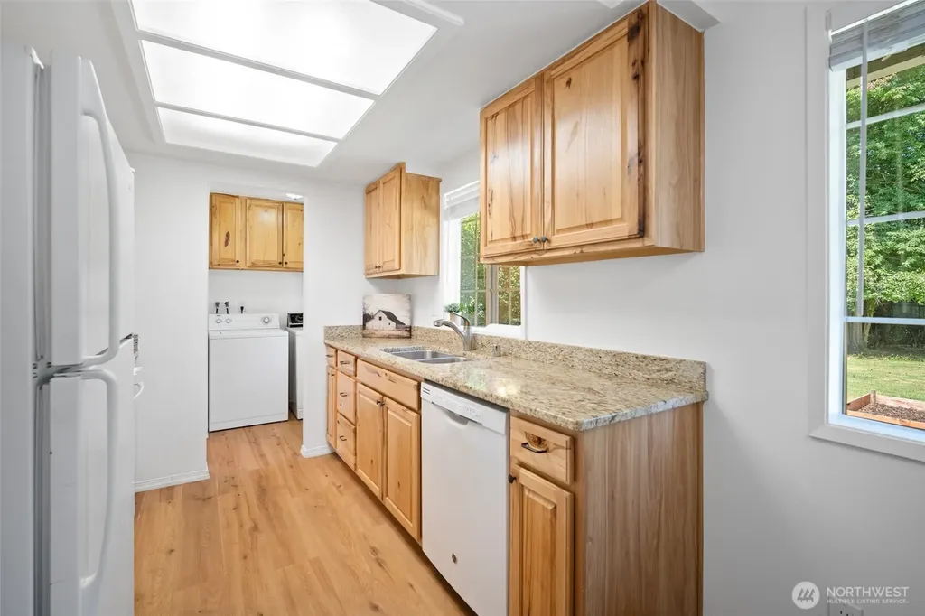 6749 Labello Drive Lynden WA 98264