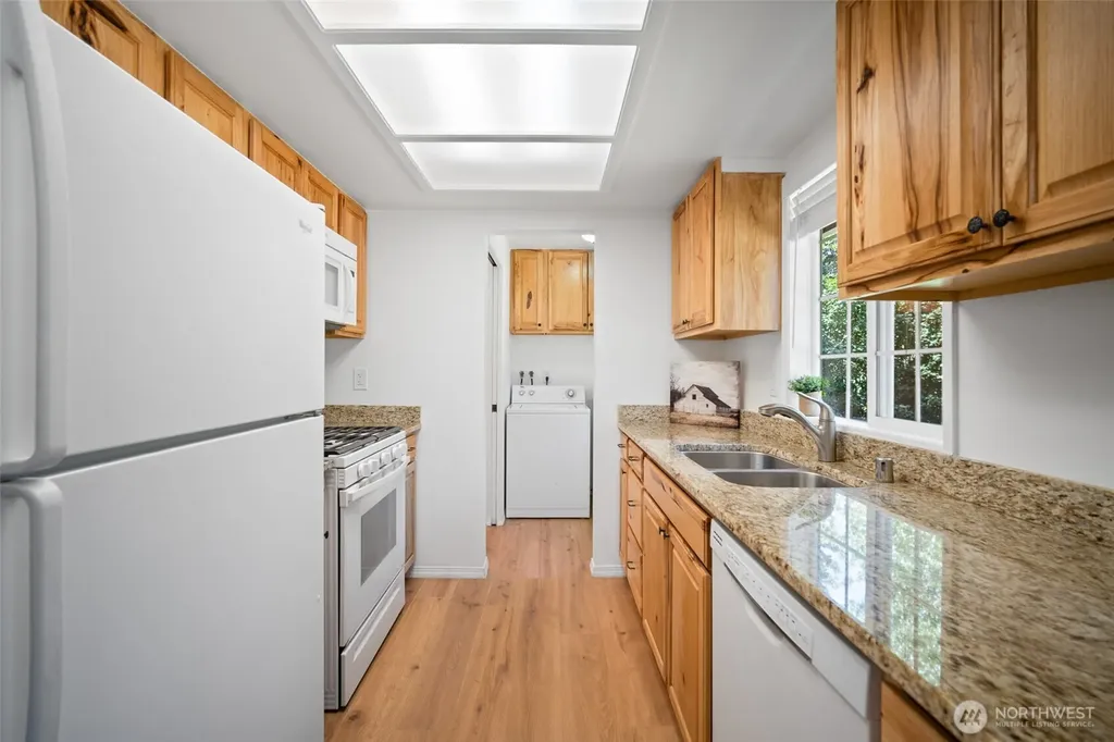 6749 Labello Drive Lynden WA 98264