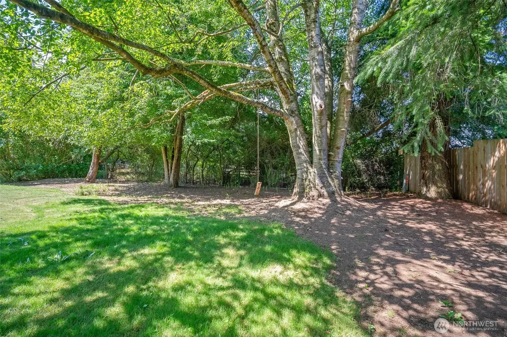 6749 Labello Drive Lynden WA 98264