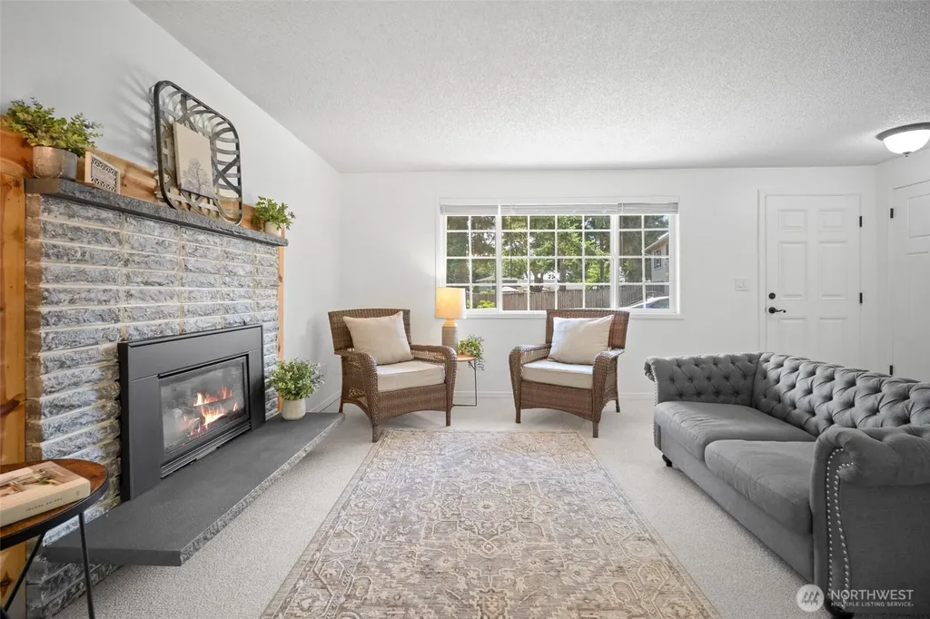 6749 Labello Drive Lynden WA 98264