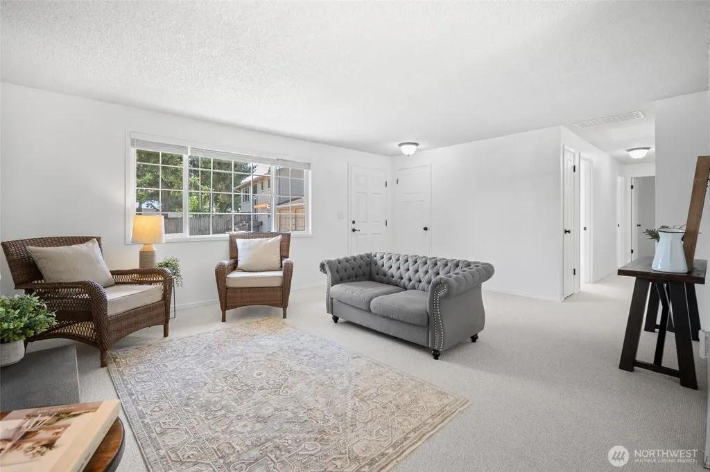 6749 Labello Drive Lynden WA 98264
