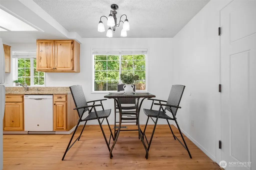 6749 Labello Drive Lynden WA 98264