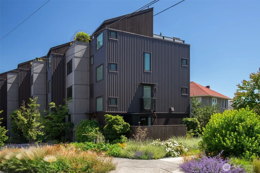 301 Lee Street Seattle WA 98109