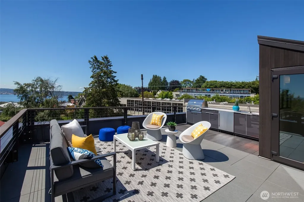 301 Lee Street Seattle WA 98109