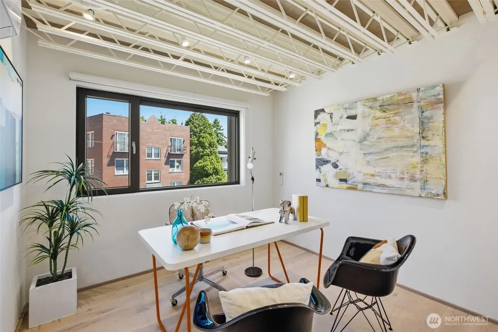 301 Lee Street Seattle WA 98109