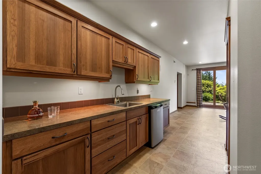 15765 Green Leaf Lane SW Port Orchard WA 98367