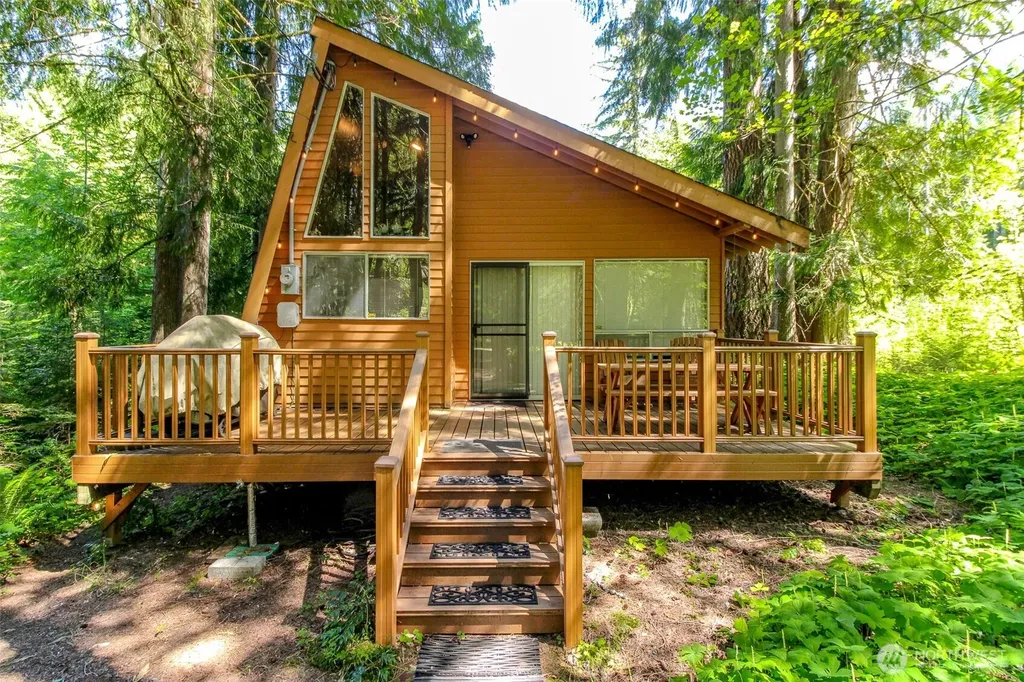 38115 564th St Ct E Ashford WA 98304
