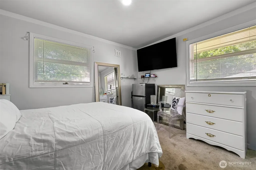 3138 Alderwood Bellingham WA 98229