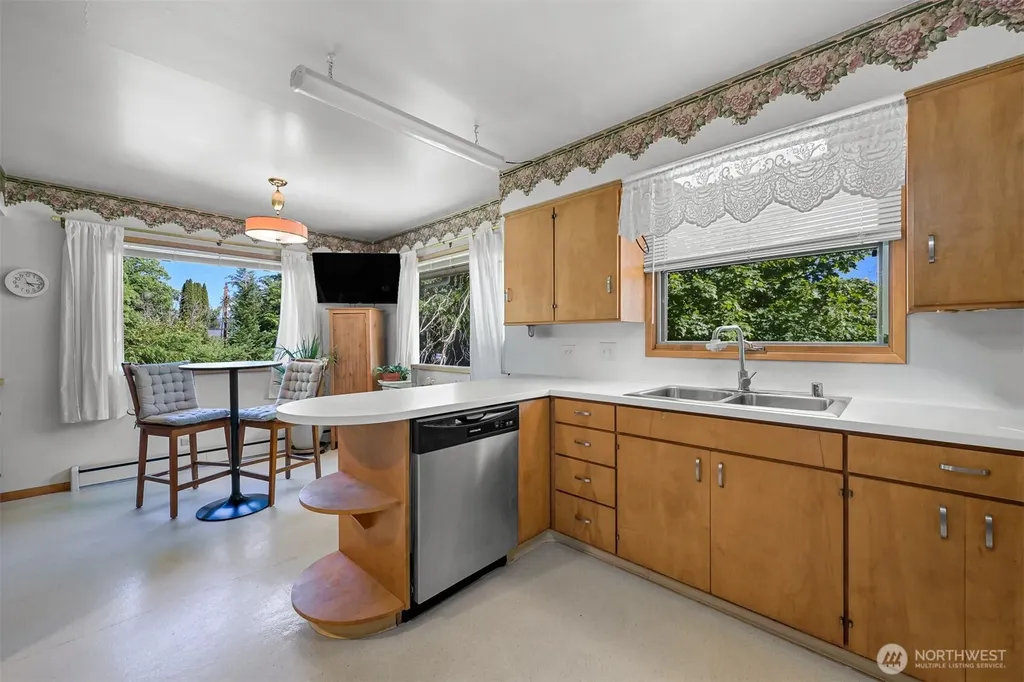 3138 Alderwood Bellingham WA 98229