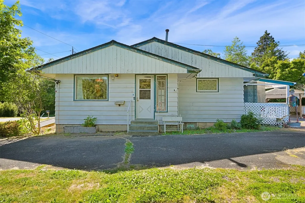 3138 Alderwood Bellingham WA 98229