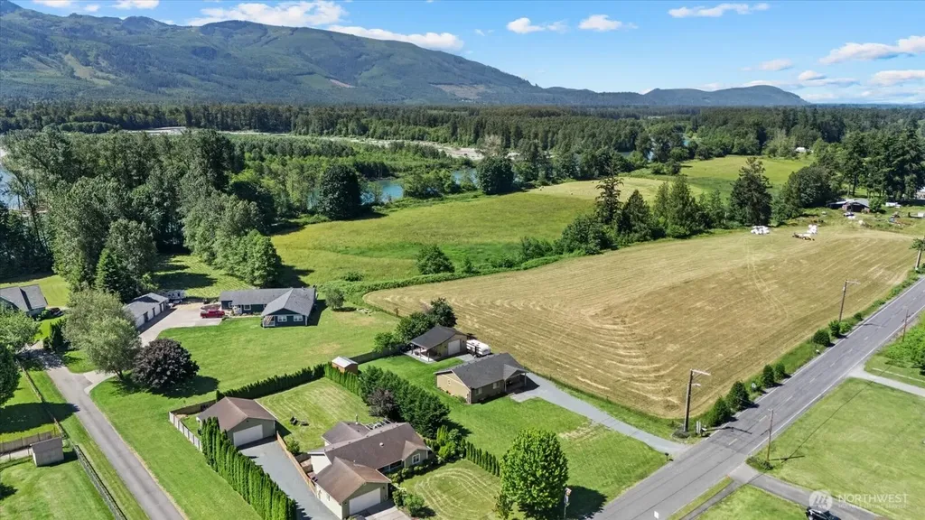 31016 W Main Street Lyman WA 98284