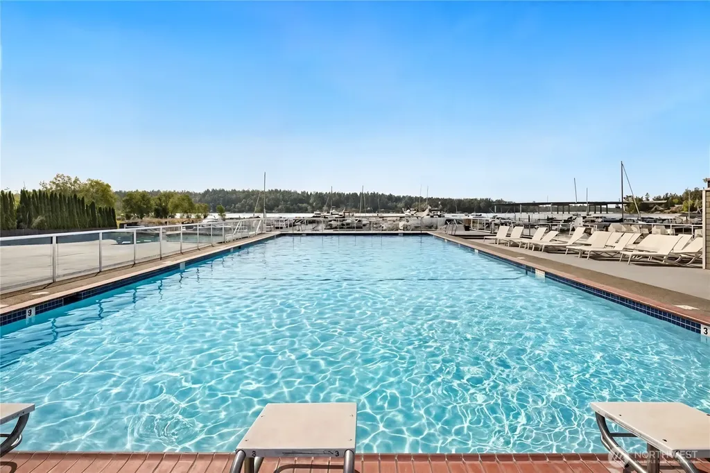 87 Cascade Key Bellevue WA 98006