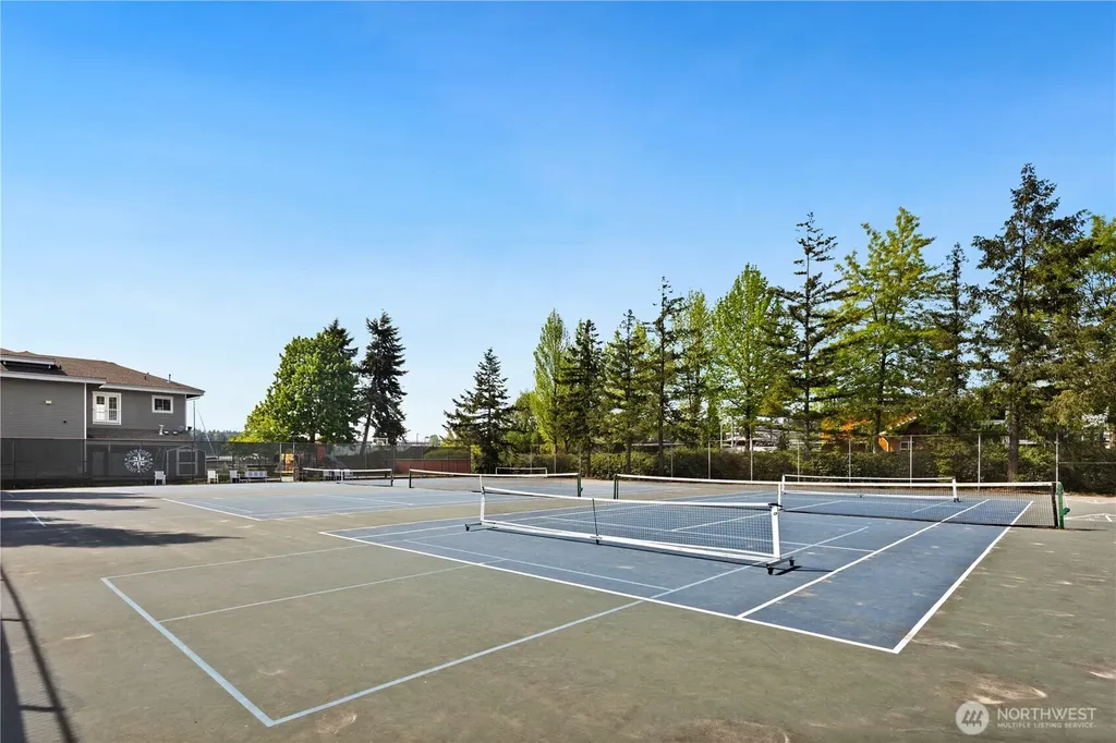 87 Cascade Key Bellevue WA 98006