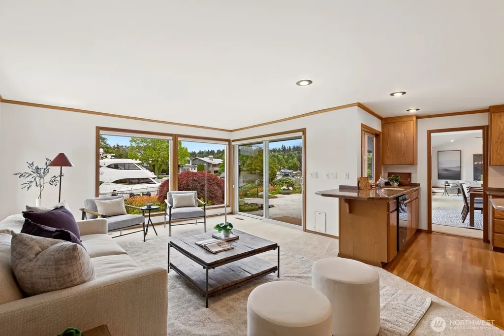 87 Cascade Key Bellevue WA 98006
