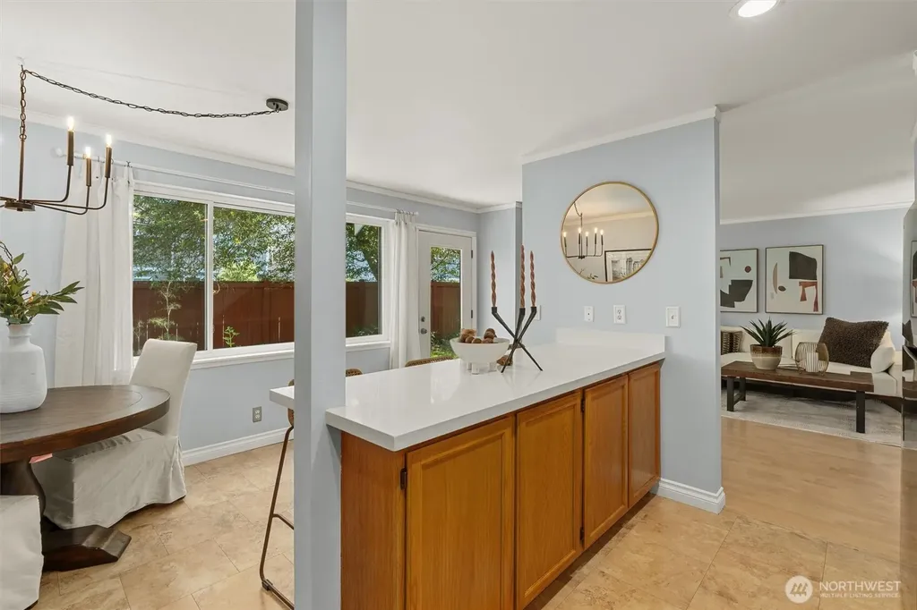 21116 80th Avenue W Edmonds WA 98026
