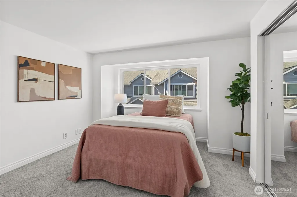 21116 80th Avenue W Edmonds WA 98026