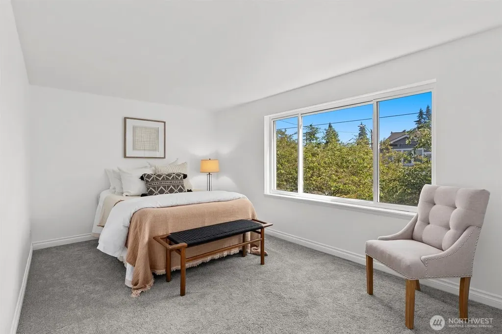 21116 80th Avenue W Edmonds WA 98026