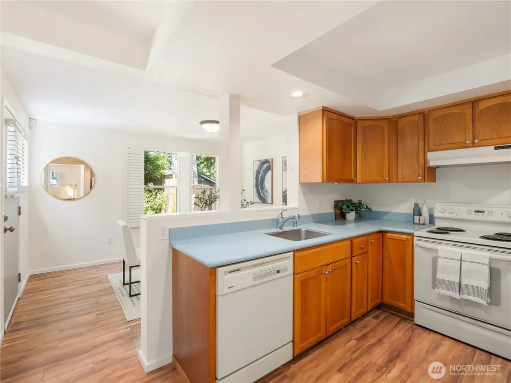 4170 244th Place SE Sammamish WA 98029