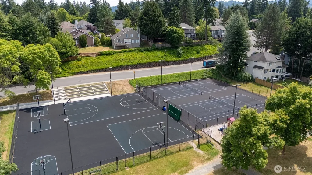 4170 244th Place SE Sammamish WA 98029