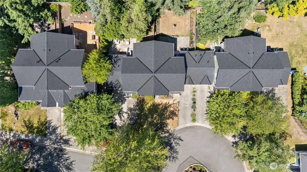 4170 244th Place SE Sammamish WA 98029