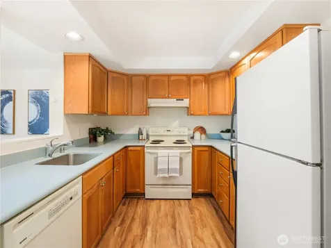 4170 244th Place SE Sammamish WA 98029
