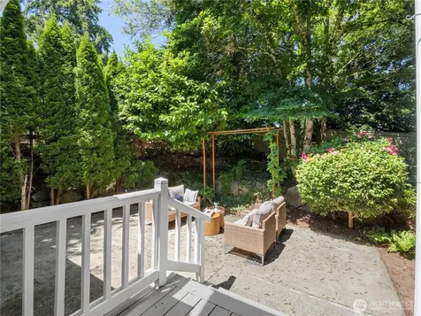 4170 244th Place SE Sammamish WA 98029