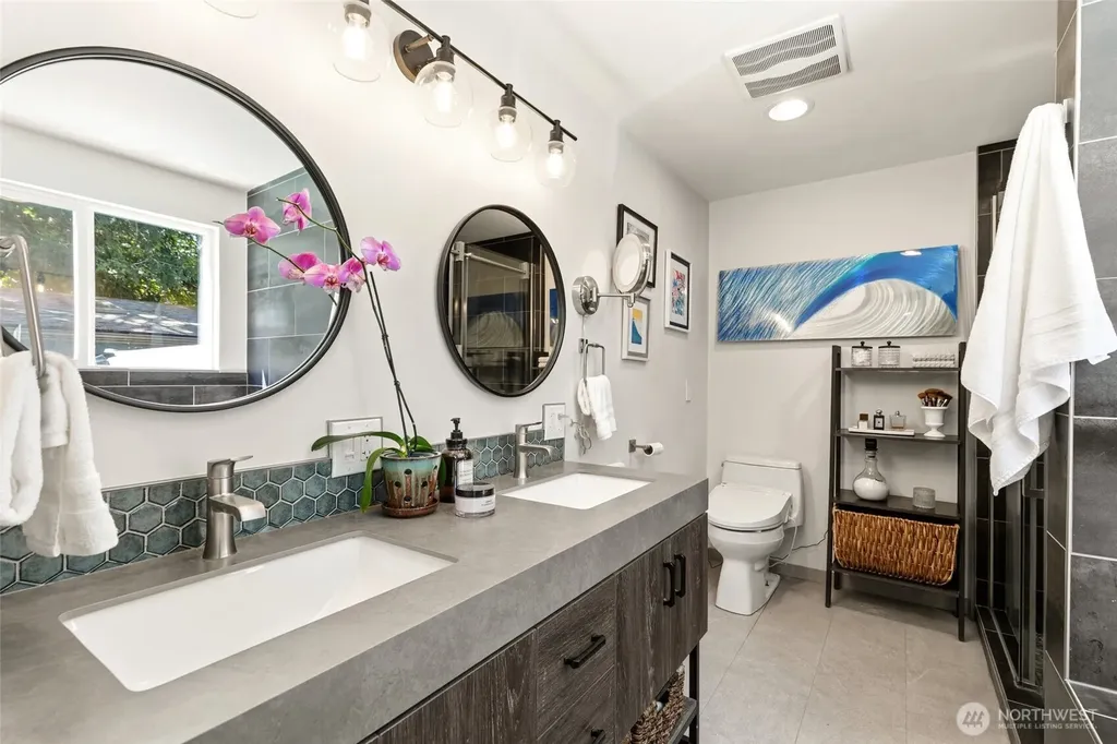 2007 NE 137th Street Seattle WA 98125