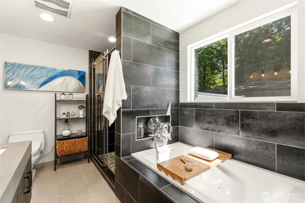 2007 NE 137th Street Seattle WA 98125