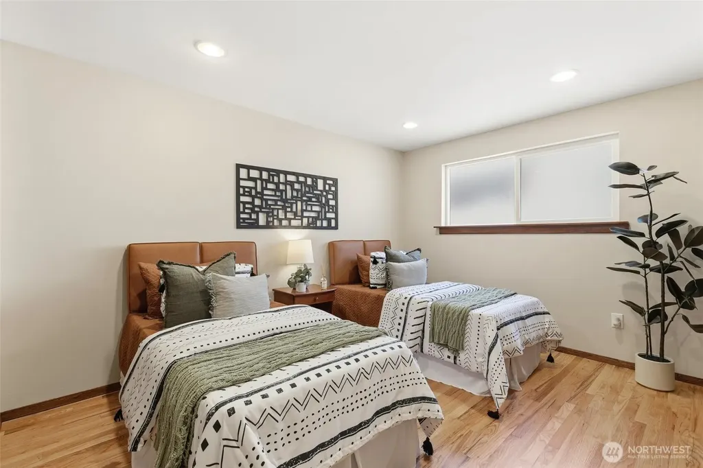 2007 NE 137th Street Seattle WA 98125