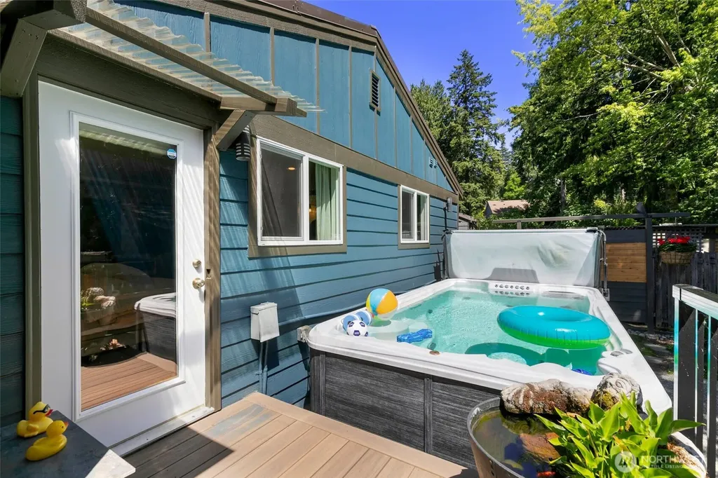 2007 NE 137th Street Seattle WA 98125