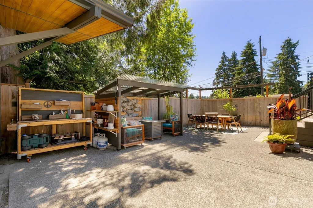 2007 NE 137th Street Seattle WA 98125