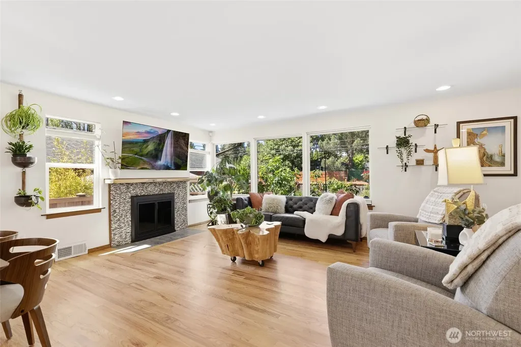 2007 NE 137th Street Seattle WA 98125