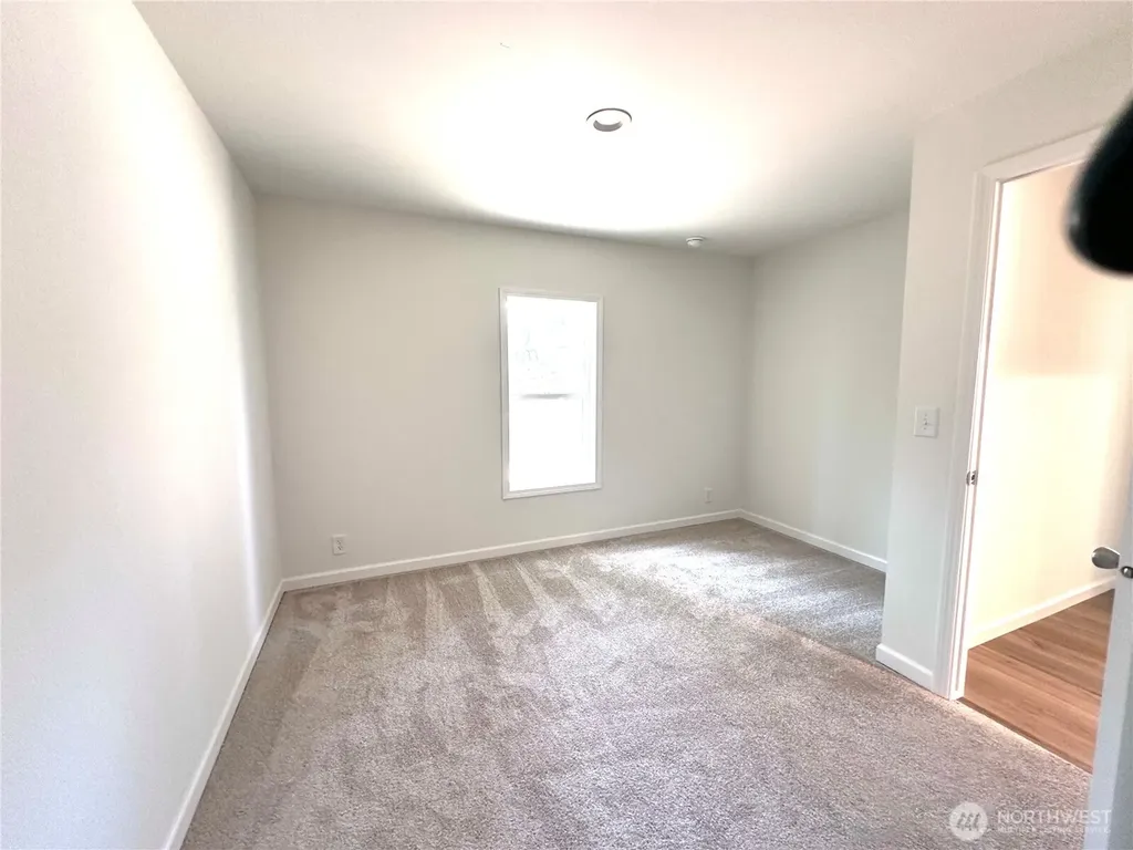 1561 E Trails End Drive Belfair WA 98528