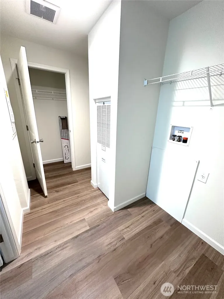 1561 E Trails End Drive Belfair WA 98528