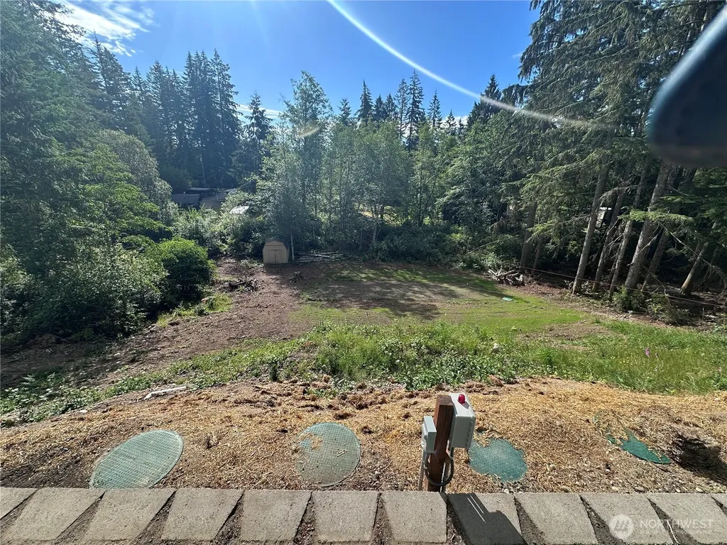 1561 E Trails End Drive Belfair WA 98528