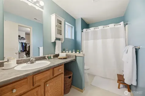 15509 38th Drive SE Bothell WA 98012