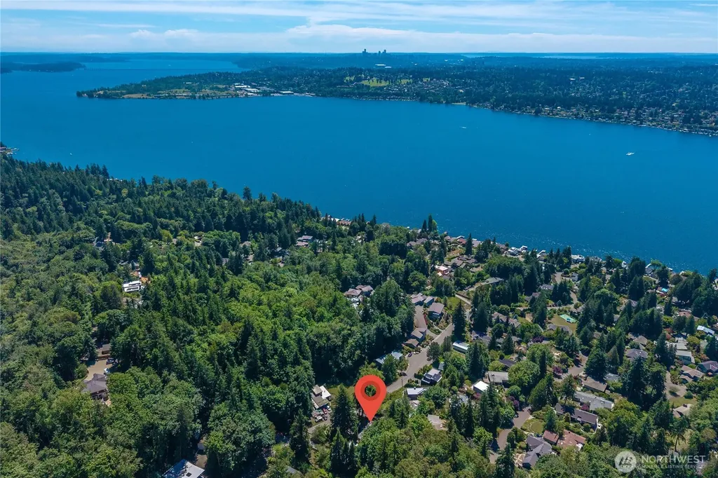 6620 NE 129th Street Kirkland WA 98034