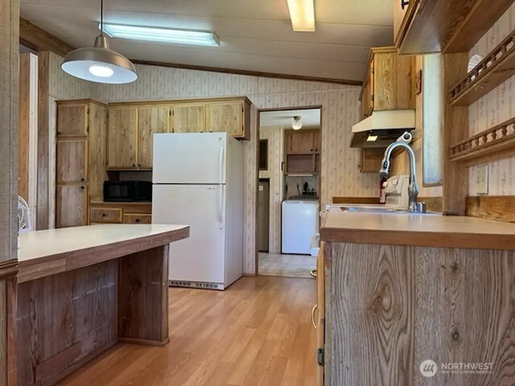 90 Baywood Village Road Sequim WA 98382