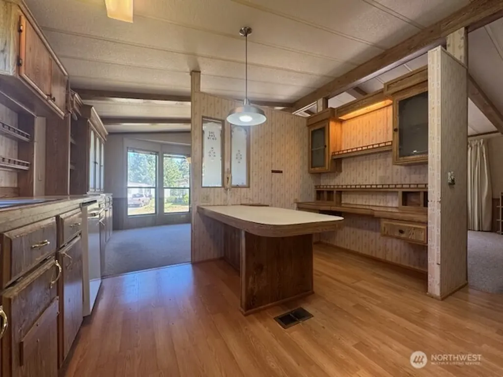 90 Baywood Village Road Sequim WA 98382
