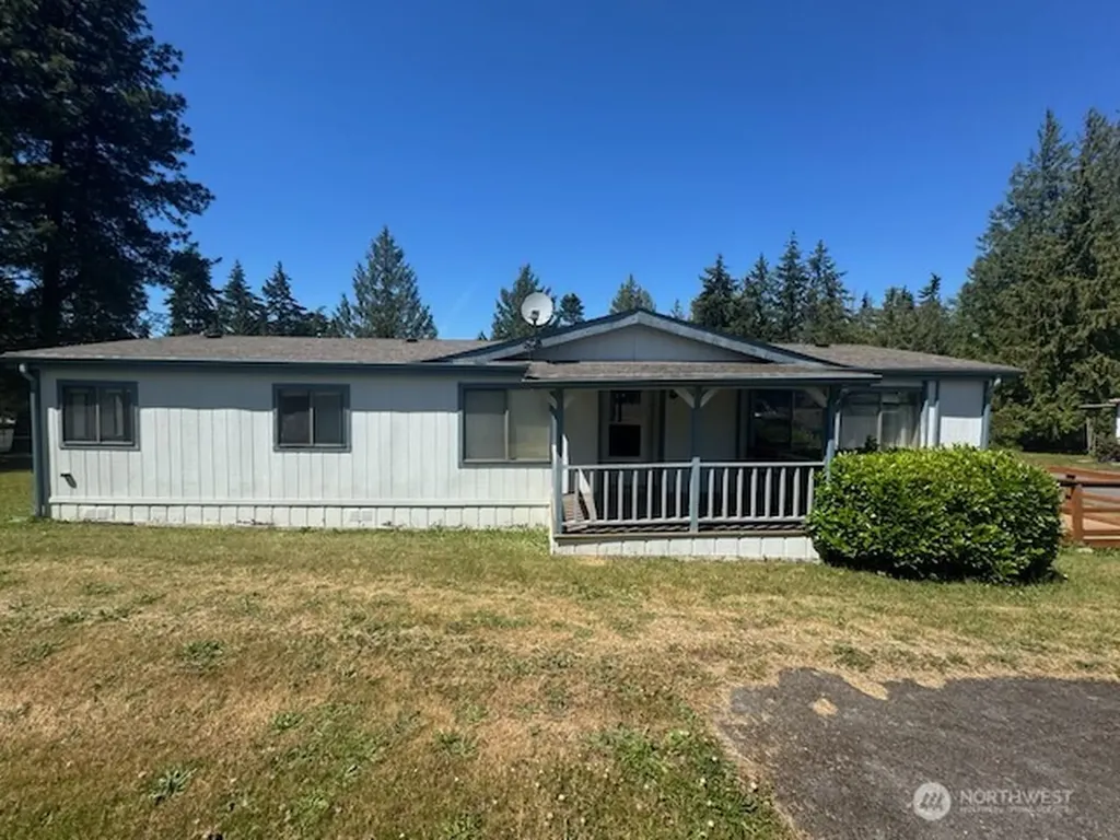 90 Baywood Village Road Sequim WA 98382