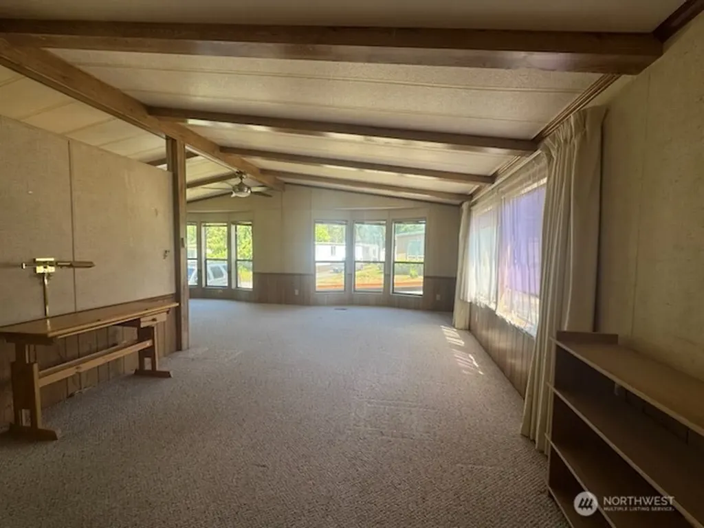 90 Baywood Village Road Sequim WA 98382