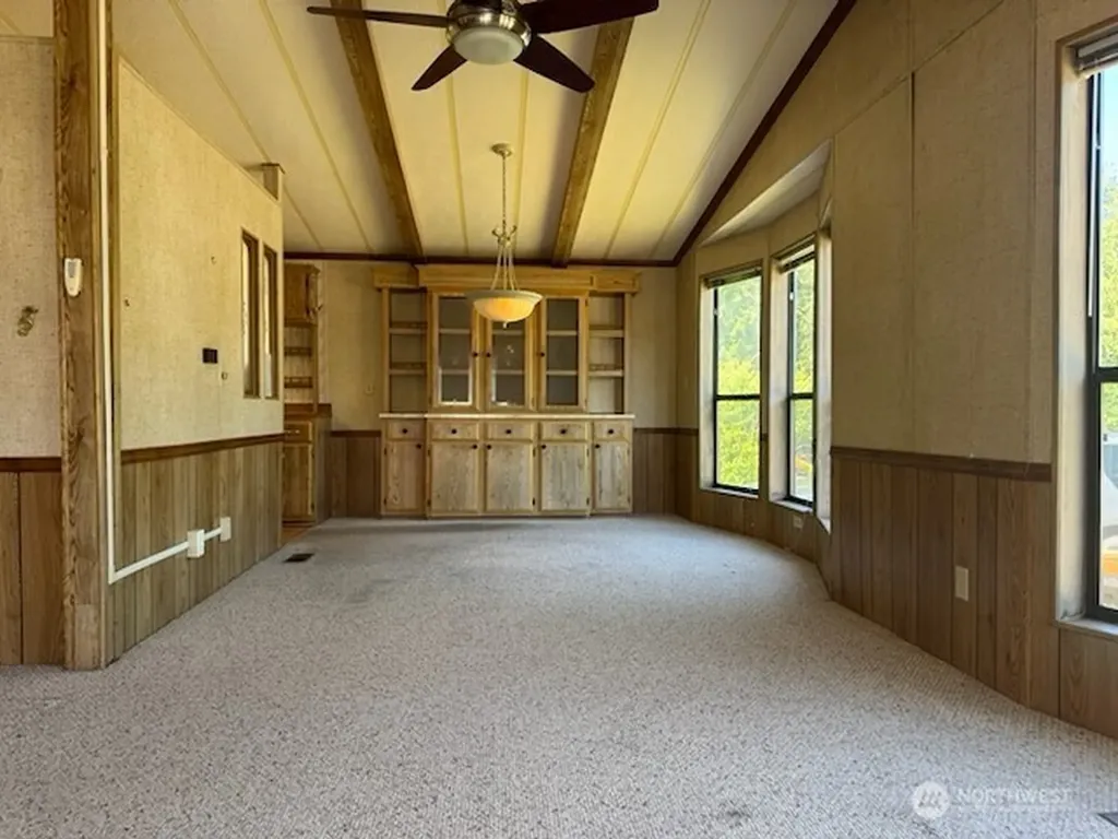 90 Baywood Village Road Sequim WA 98382