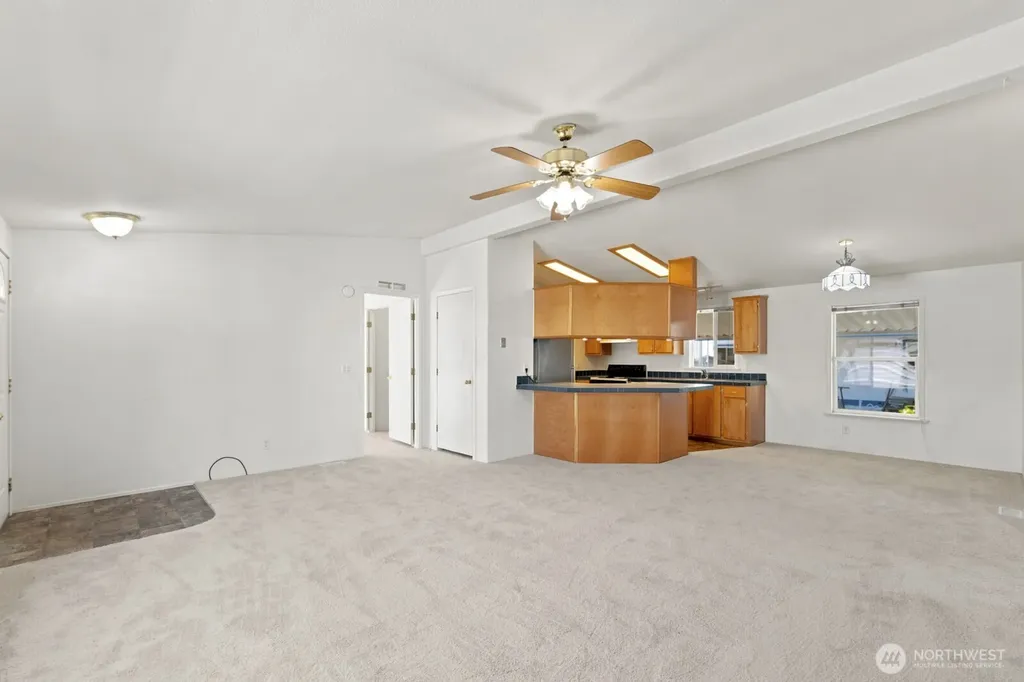 2302 R Street SE Auburn WA 98002