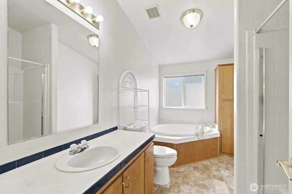 2302 R Street SE Auburn WA 98002