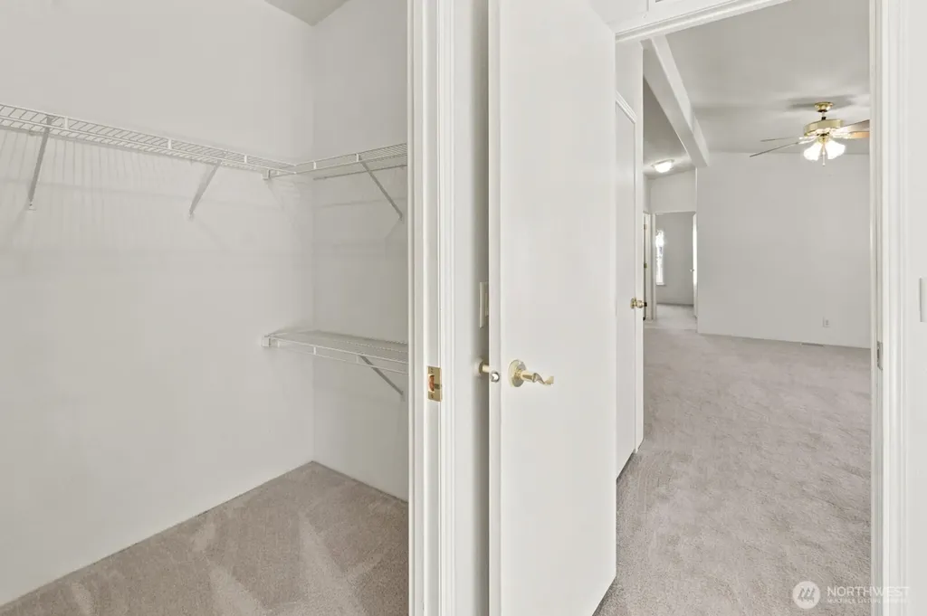 2302 R Street SE Auburn WA 98002