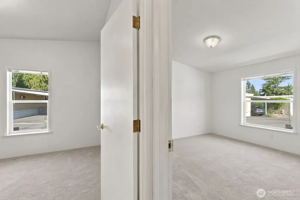 2302 R Street SE Auburn WA 98002