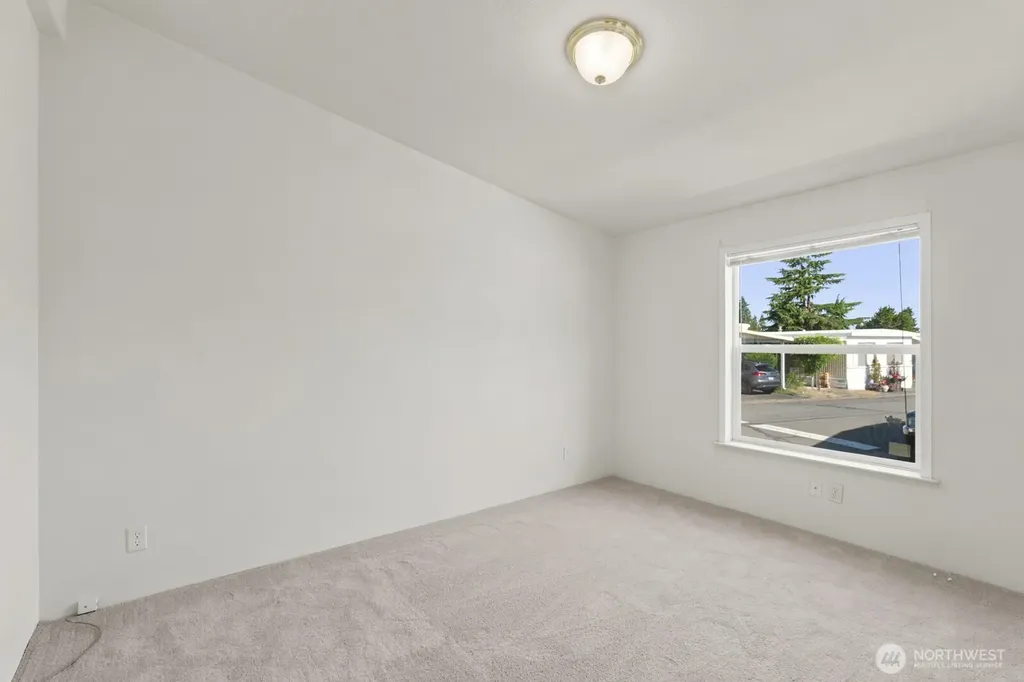 2302 R Street SE Auburn WA 98002